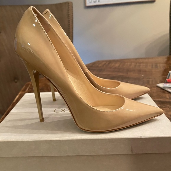 SOLD!!!! Jimmy Choo Anouk pump (used) - Picture 2 of 5